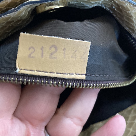 Salvatore Ferragamo vintage Snake buttercup  bag chain or clutch . - Picture 7 of 13